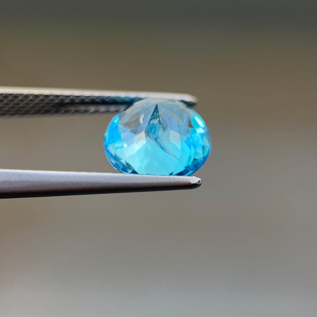 天然スイスブルートパーズルース