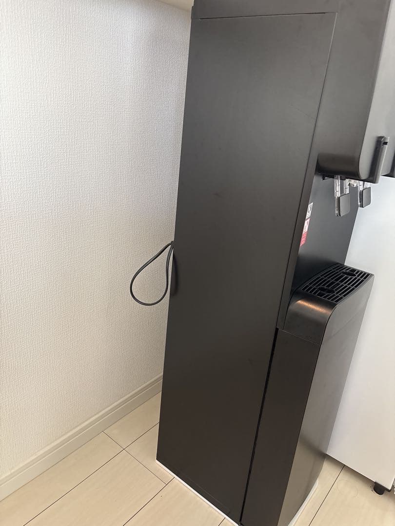 PREMIUM WATER famfit ウォーターサーバー　トレー付