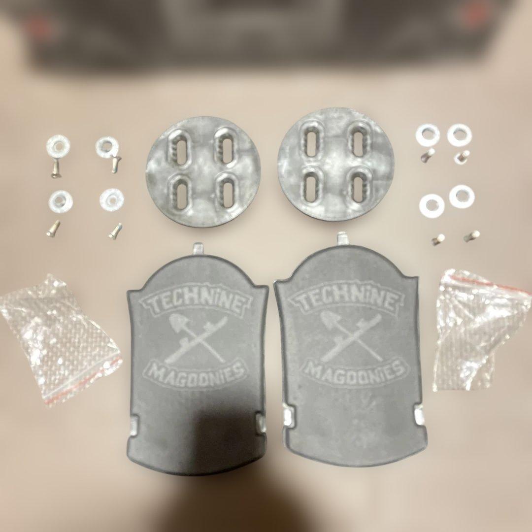 TECHNINE ビンディング　2013年　背面ロゴ　Mサイズ　廃盤　希少　レア