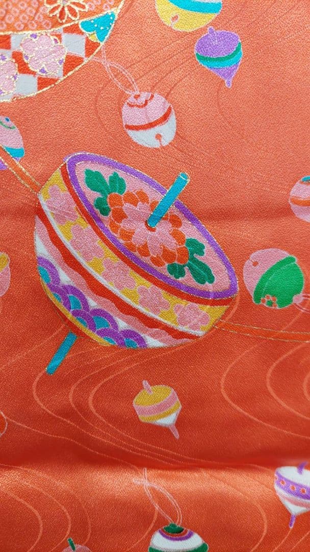 NK7子供着物正絹3歳前後着丈89センチ裄丈48センチ非常に綺麗美品