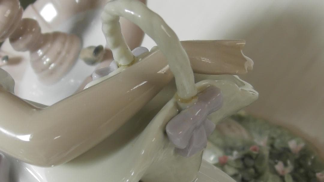 LLADRO　リヤドロ【春を告げる小鳥たち】２　リアドロ　インテリア　　Ｌ454