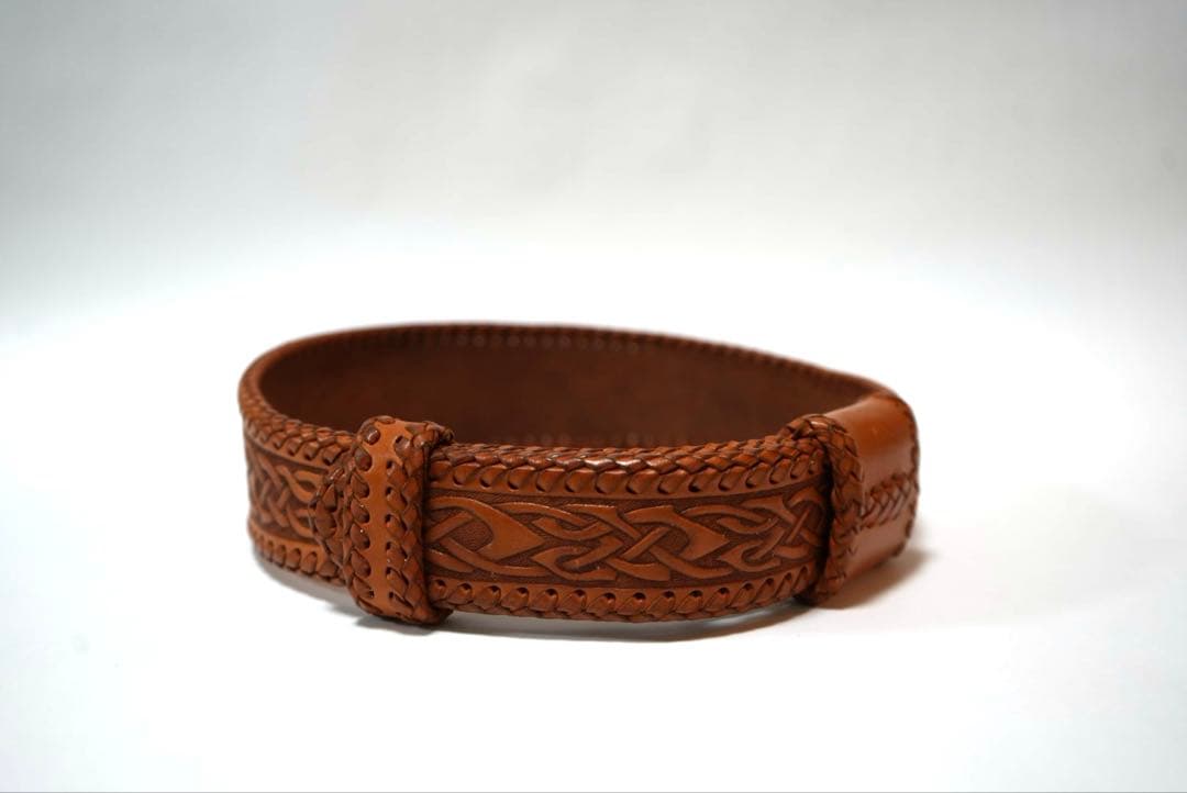 LEATHER TUNA カービング　レザーベルト