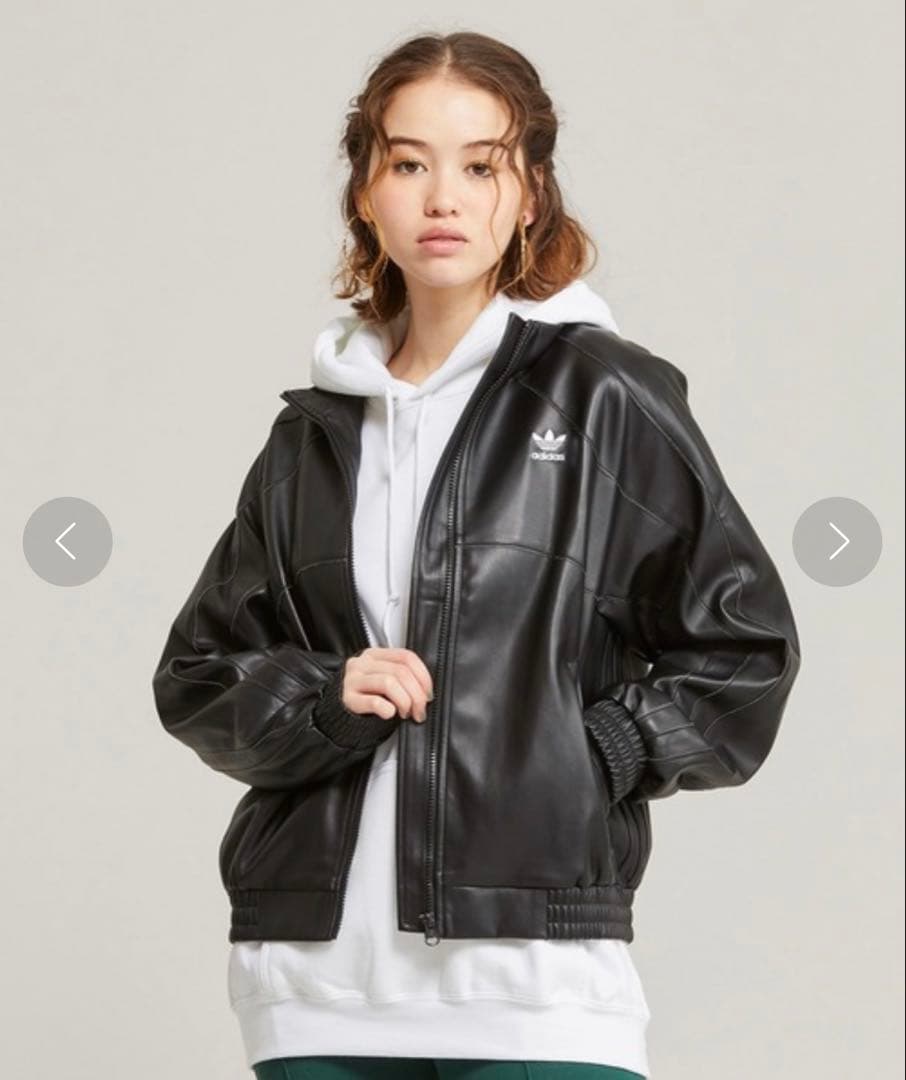 完売品　adidas Originals アディダス　フェイクレザージャケット