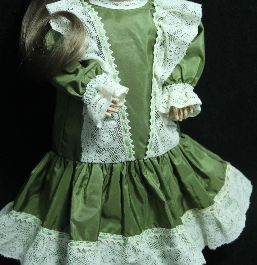 ◎シルクドレス◎｟フランス製｠ジュモー等の約３５cmのビスクドールに 洋服