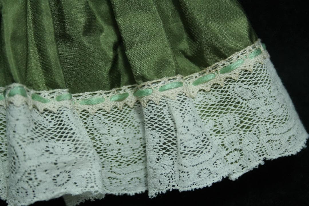 ◎シルクドレス◎｟フランス製｠ジュモー等の約３５cmのビスクドールに 洋服