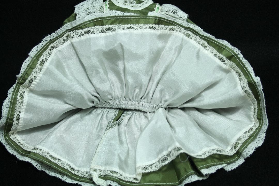 ◎シルクドレス◎｟フランス製｠ジュモー等の約３５cmのビスクドールに 洋服