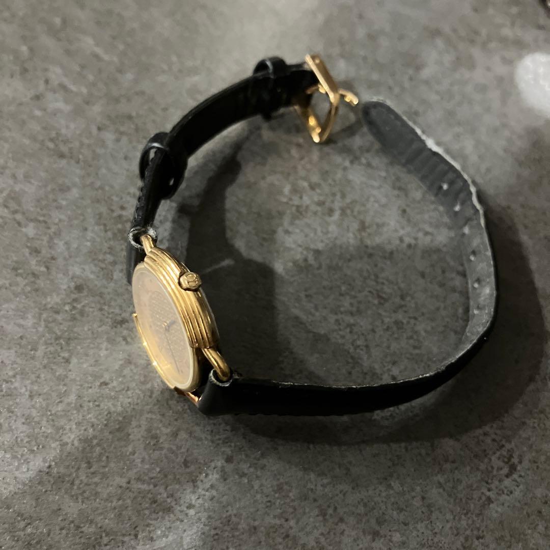 Christian Dior ディオール　クォーツ　時計　58.121