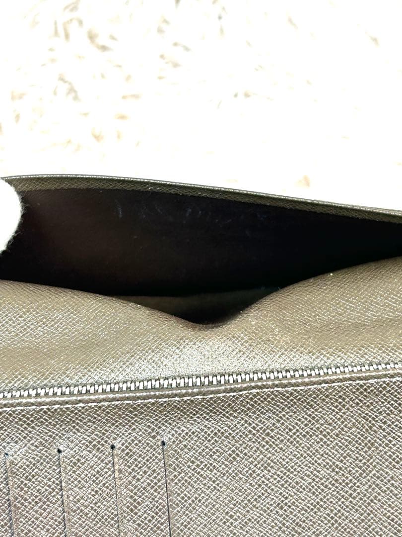 ルイヴィトン　タイガ　ポルトフォイユ・タイガ　ノワール　M30501 長財布