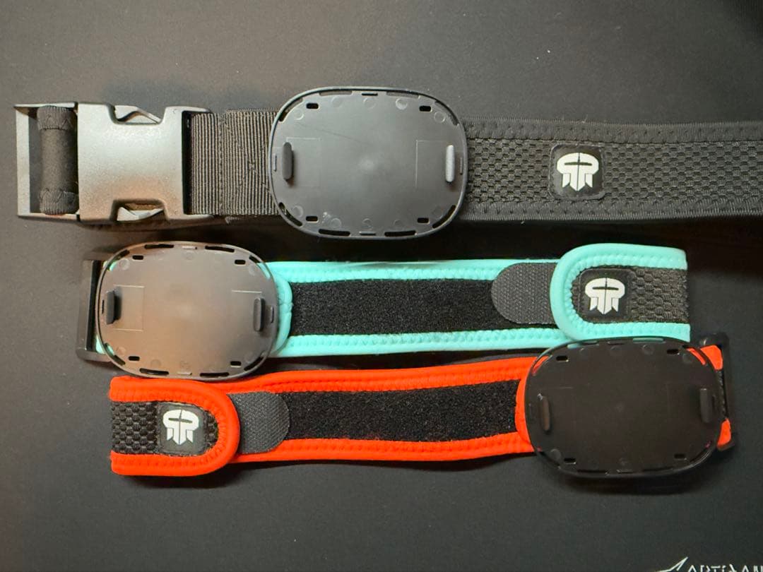 VIVEトラッカー (Ultimate) 3+1 キット＋ストラップ付