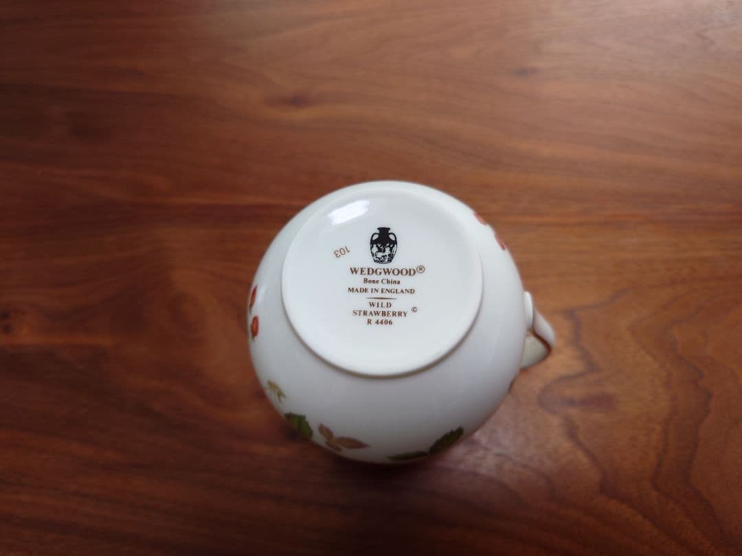  ウェッジウッド ワイルドストロベリー　ティーセット