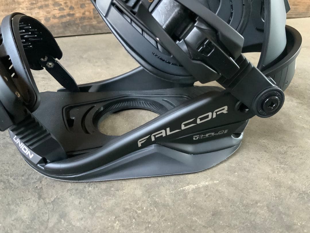 25-26 UNION FALCOR ビンディング Travis