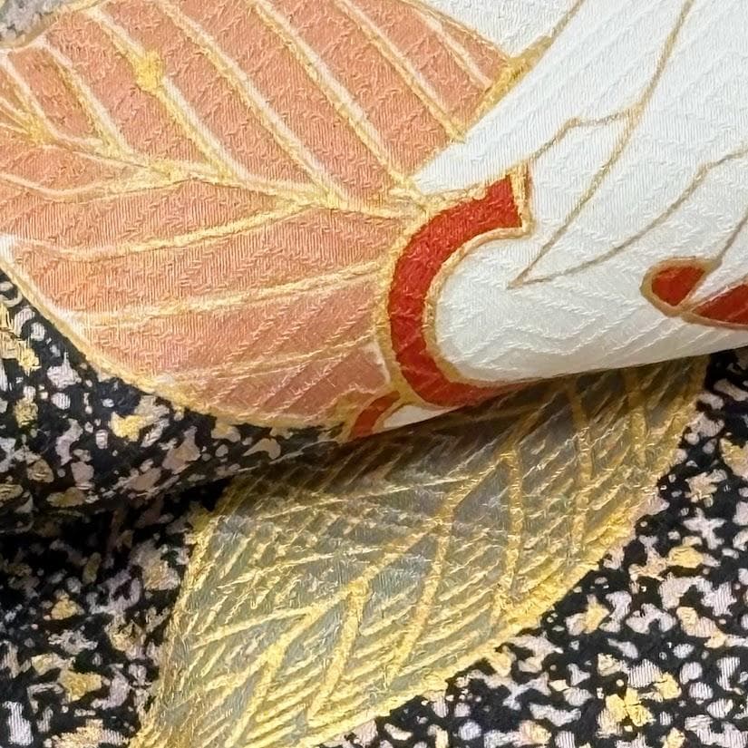 ゆりのはな　本振袖　京友禅金彩加工ボカシ　金駒刺繍　たたき染め　正絹　L702