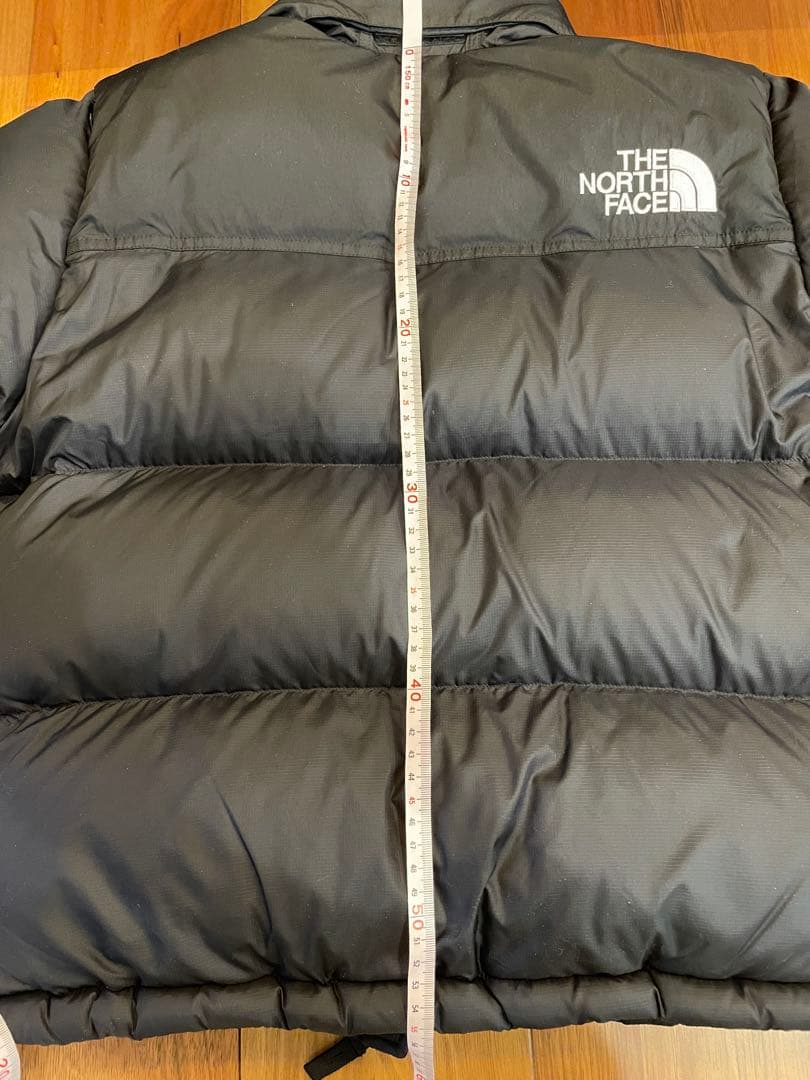 ヌプシ　ダウン　レディース　Mサイズ　ブラック