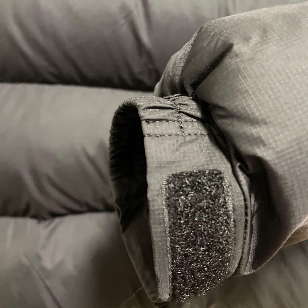 ヌプシ　ダウン　レディース　Mサイズ　ブラック