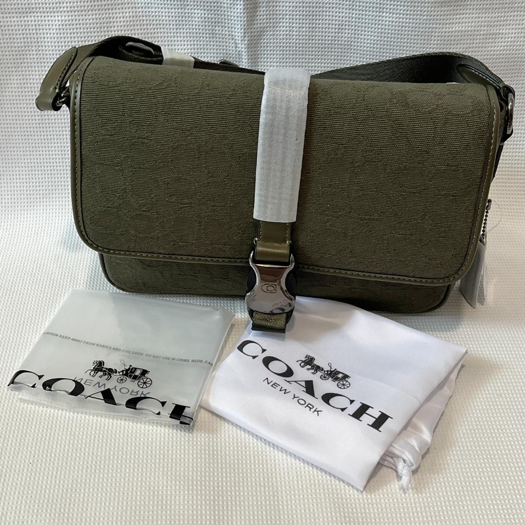未使用 COACH CU041 メッセンジャーバッグ シグネチャー カーキ