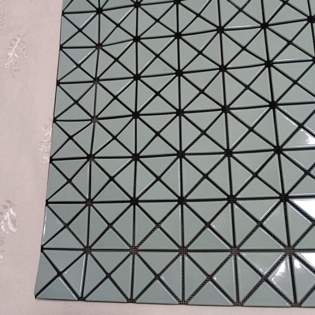 ISSEY MIYAKE　バオバオ　トートバッグ　プリズム　ミントグリーン