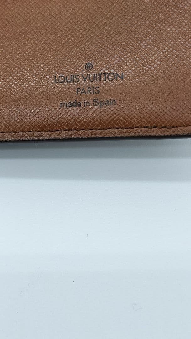 【美品】LOUIS VUITTON メンズモノグラム 二つ折り財布