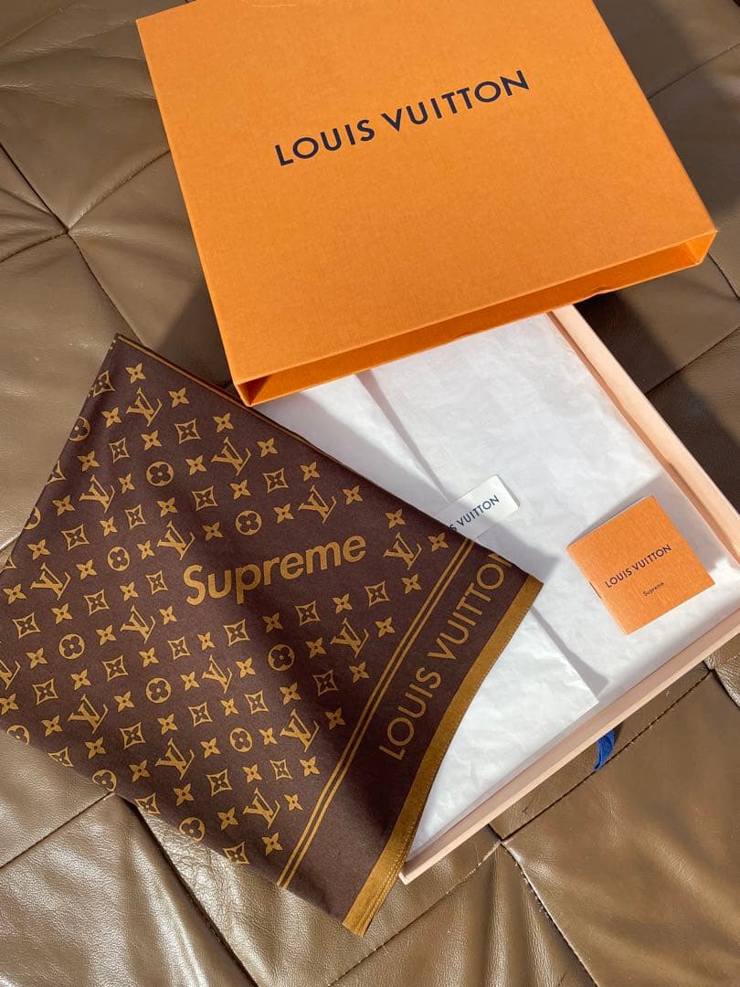 小物 Louis Vuitton x Supreme Monogram Bandana
