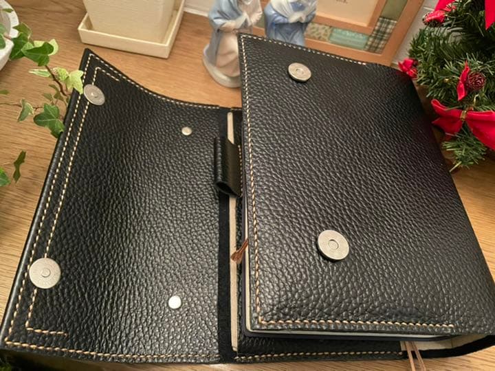 受注見本　ハンドメイド本革新改訳2017大型版聖書カバー