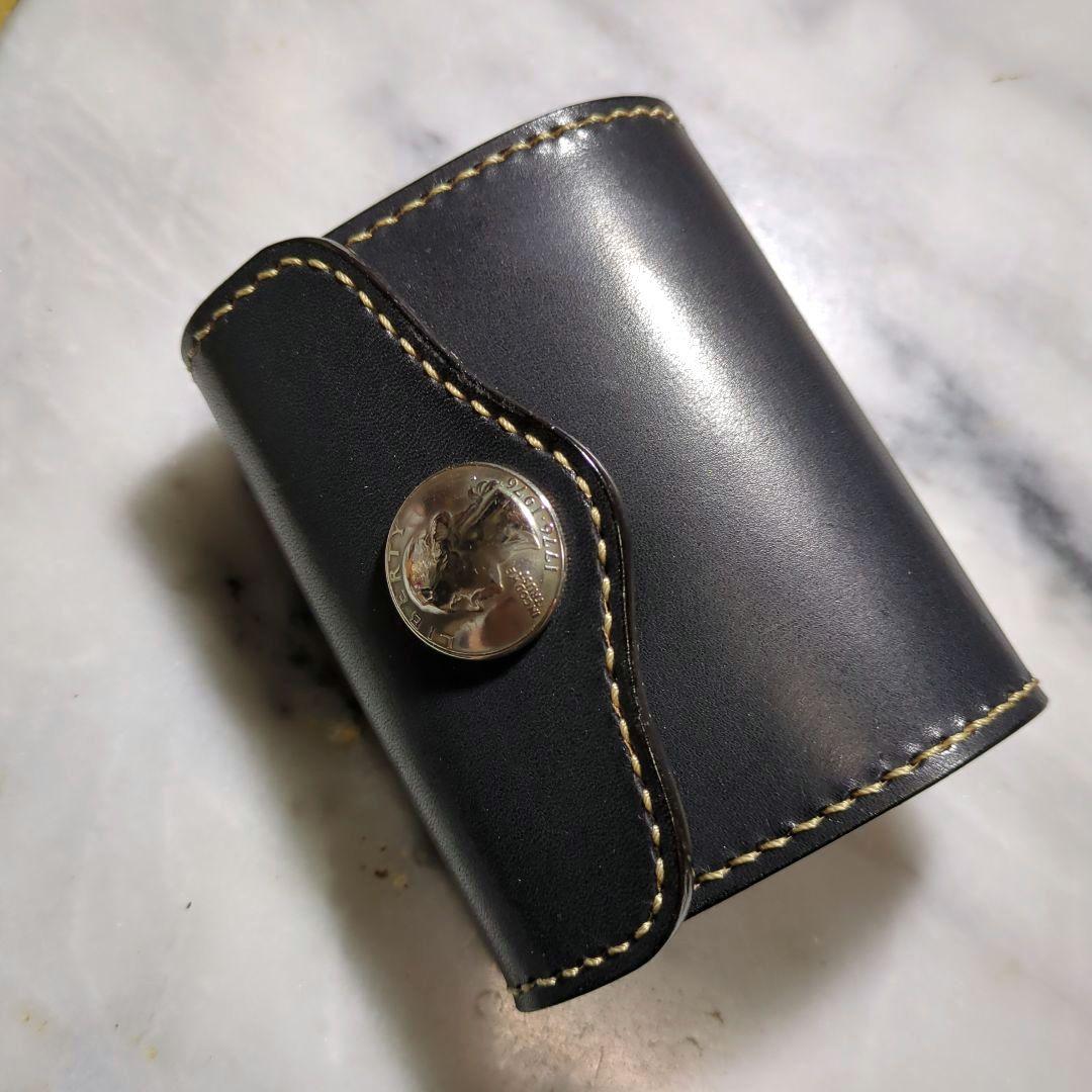姫路ヌメ革 U型ミニ財布 ハンドメイド 2つ折り財布 小さい財布 コンチョ 黒