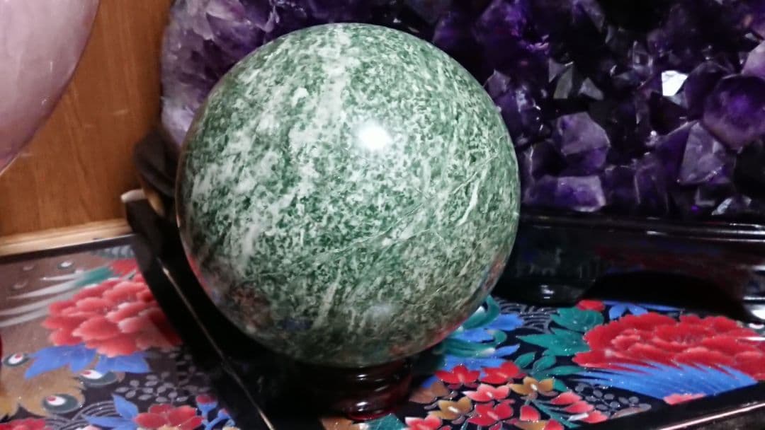 中国翡翠 チャイナジェード 災害から持ち主を守る、人生の成功と繁栄をもたらす石