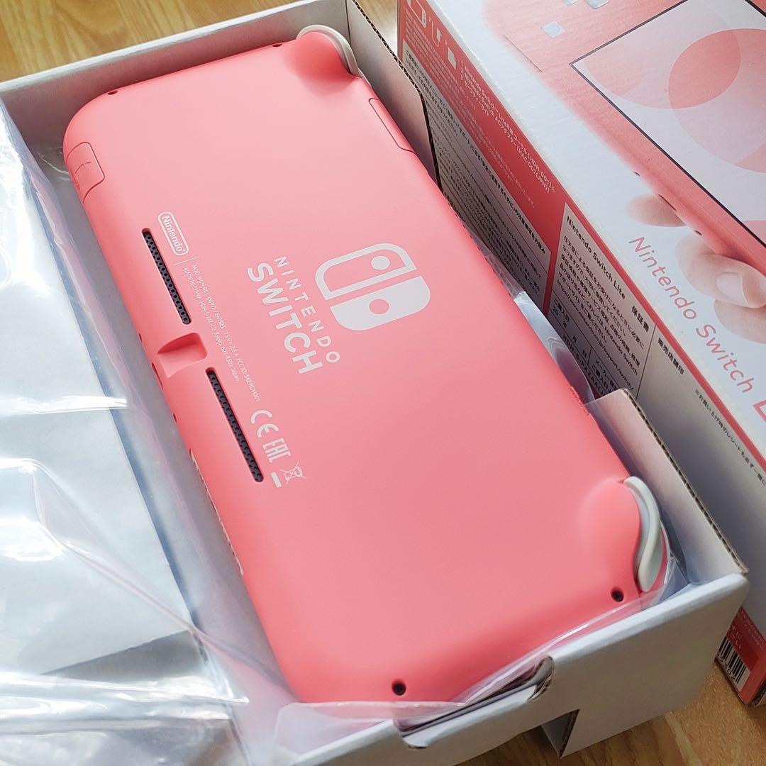 Nintendo Switch Lite コーラル ／ キャリングケース