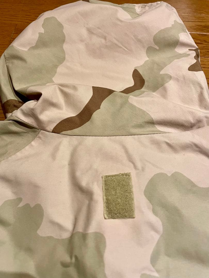 実物本物【最軽量】ゴアテックスパーカー　特殊部隊　リバーシブルナイトカモ　M