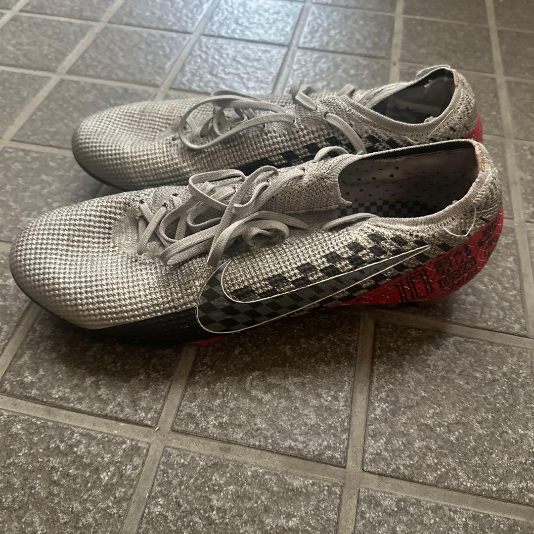 ナイキサッカースパイク　　 海外限定モデル