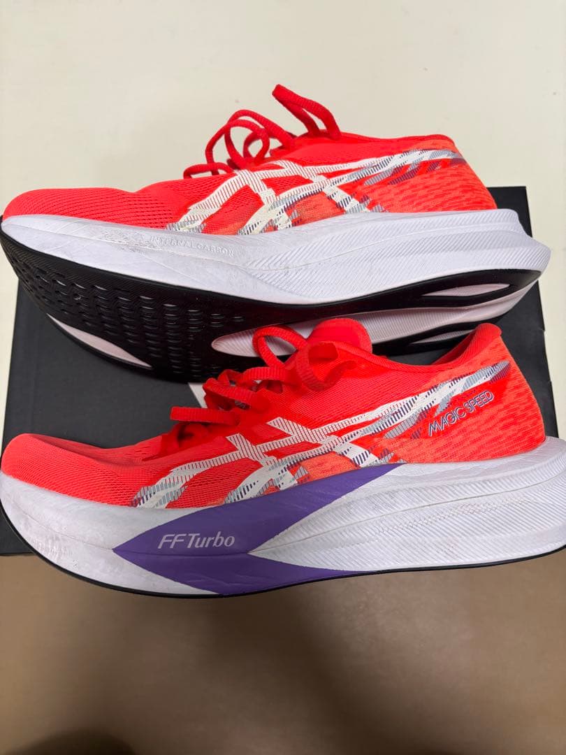 アシックス　マジックスピード4 26.5cm