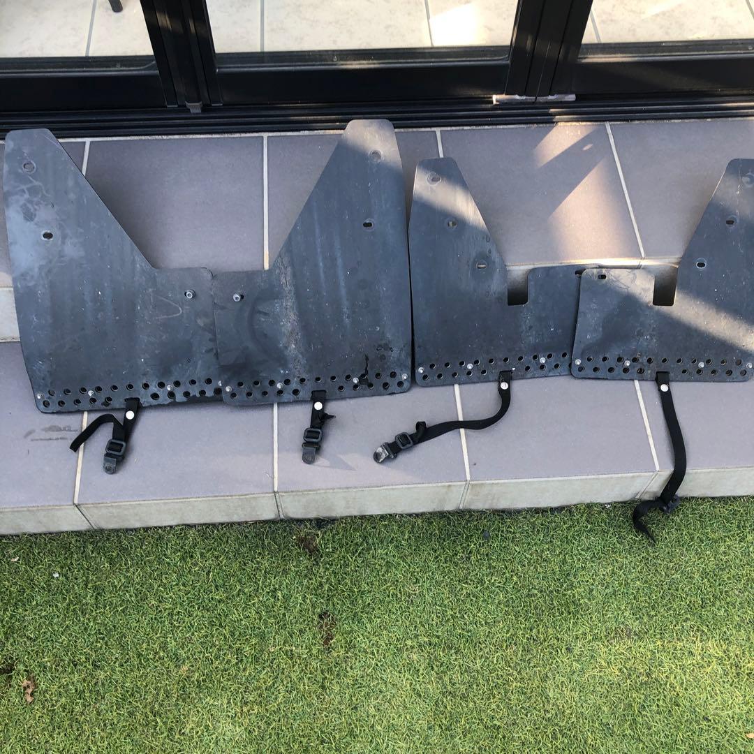 ジャオス　マットフラップ　マットガード　エクストレイル t32 黒　ねじなし