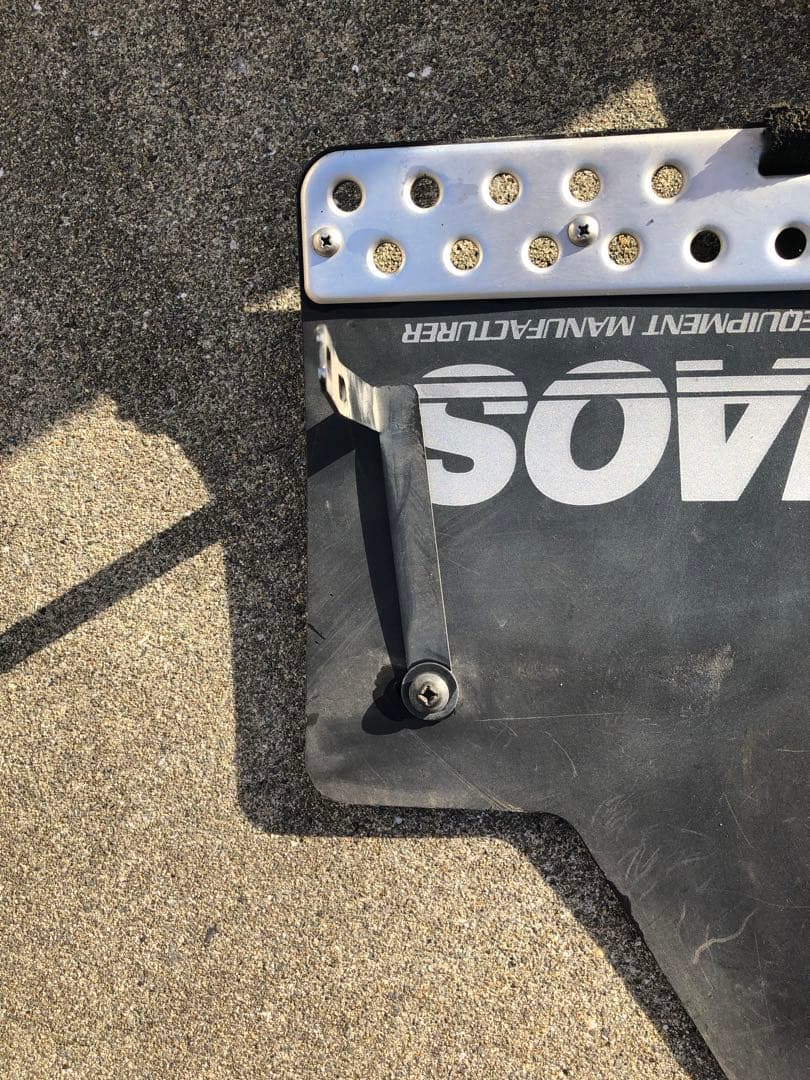 ジャオス　マットフラップ　マットガード　エクストレイル t32 黒　ねじなし