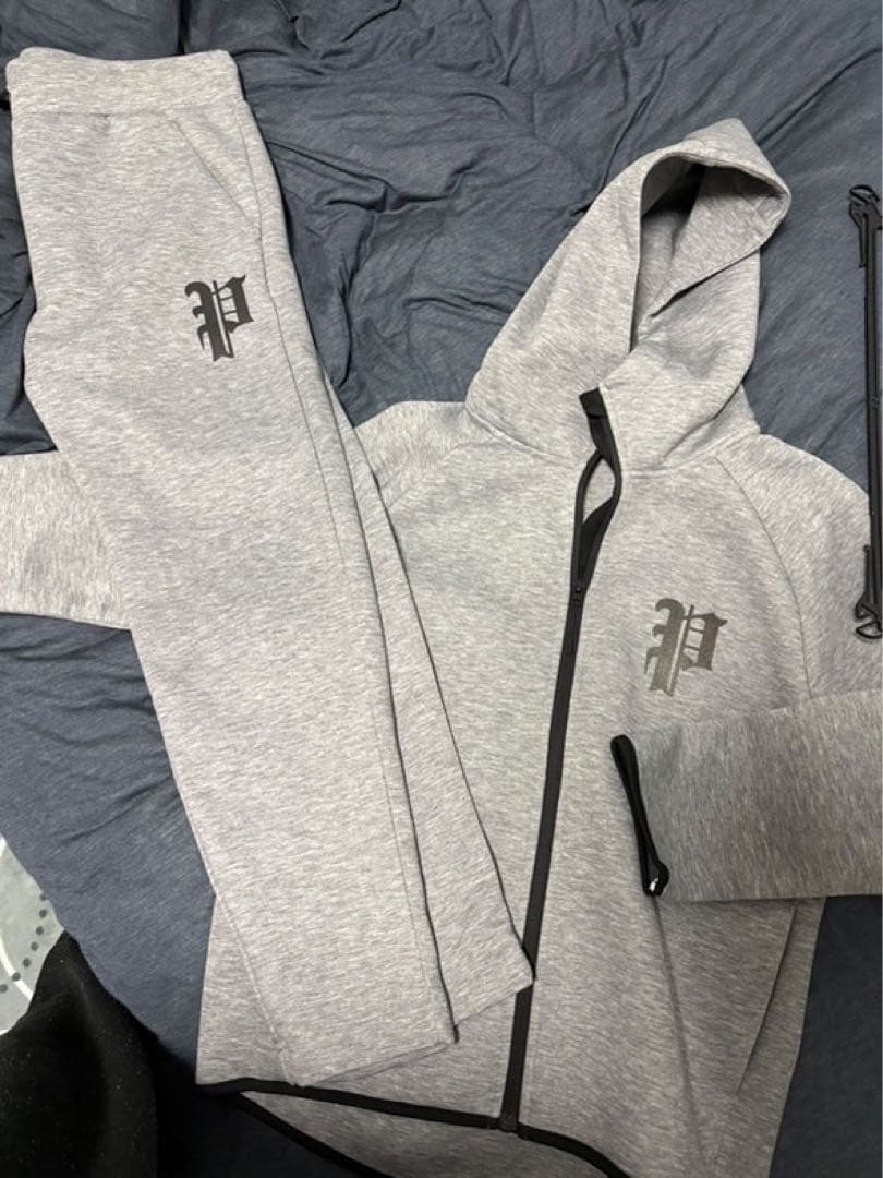 ＾＾ファットランク　グレー ジップパーカー スウェットパンツS