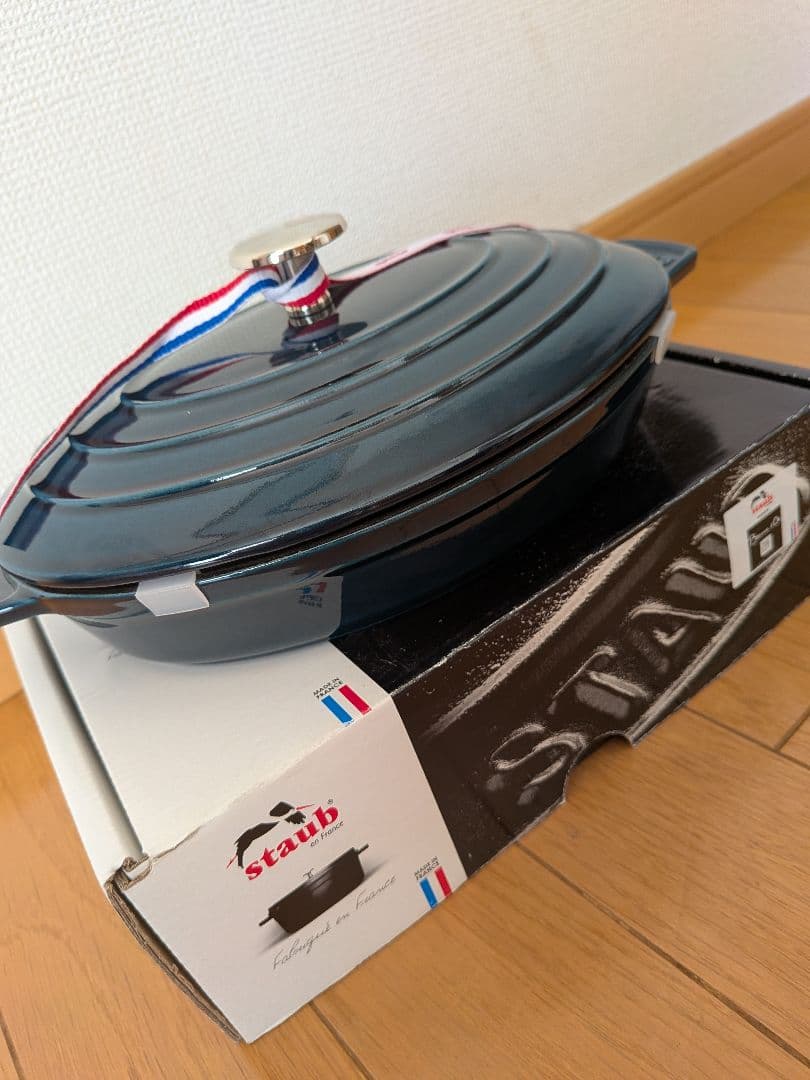 【新品未使用】staub オーバルホットプレートラメール 23cm