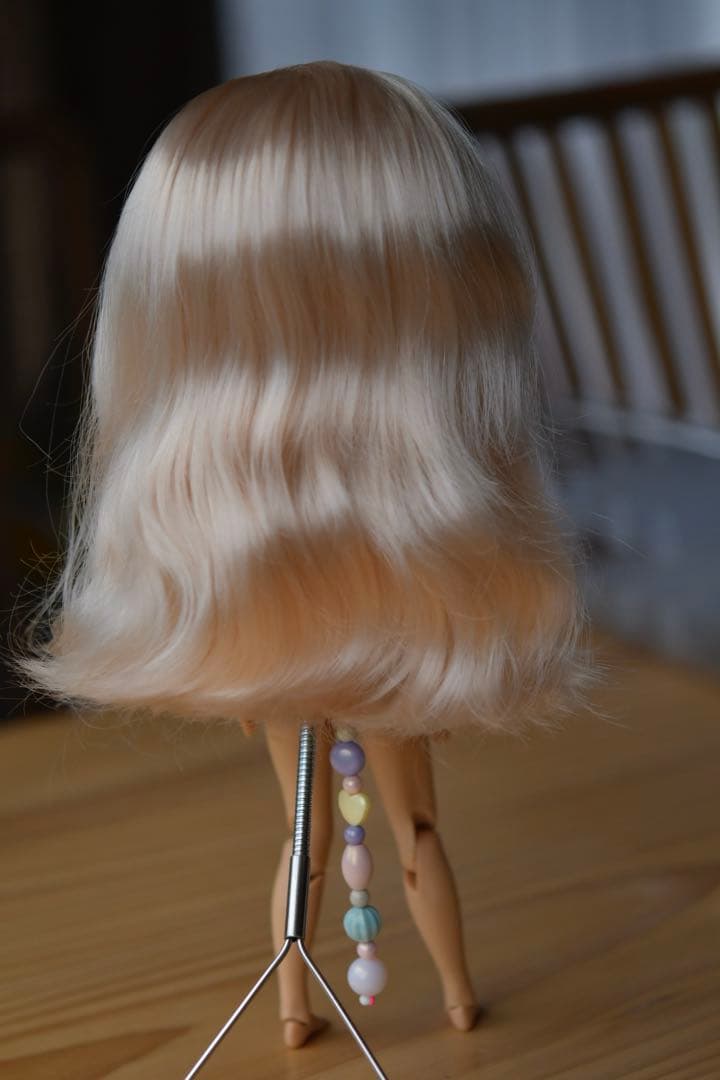 アイシードールカスタム　アイシードール　人形　ネオンブライス　カスタム