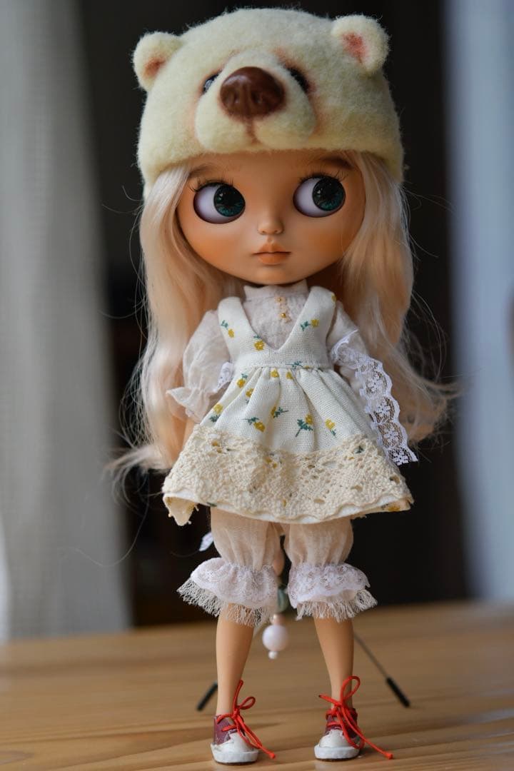 アイシードールカスタム　アイシードール　人形　ネオンブライス　カスタム