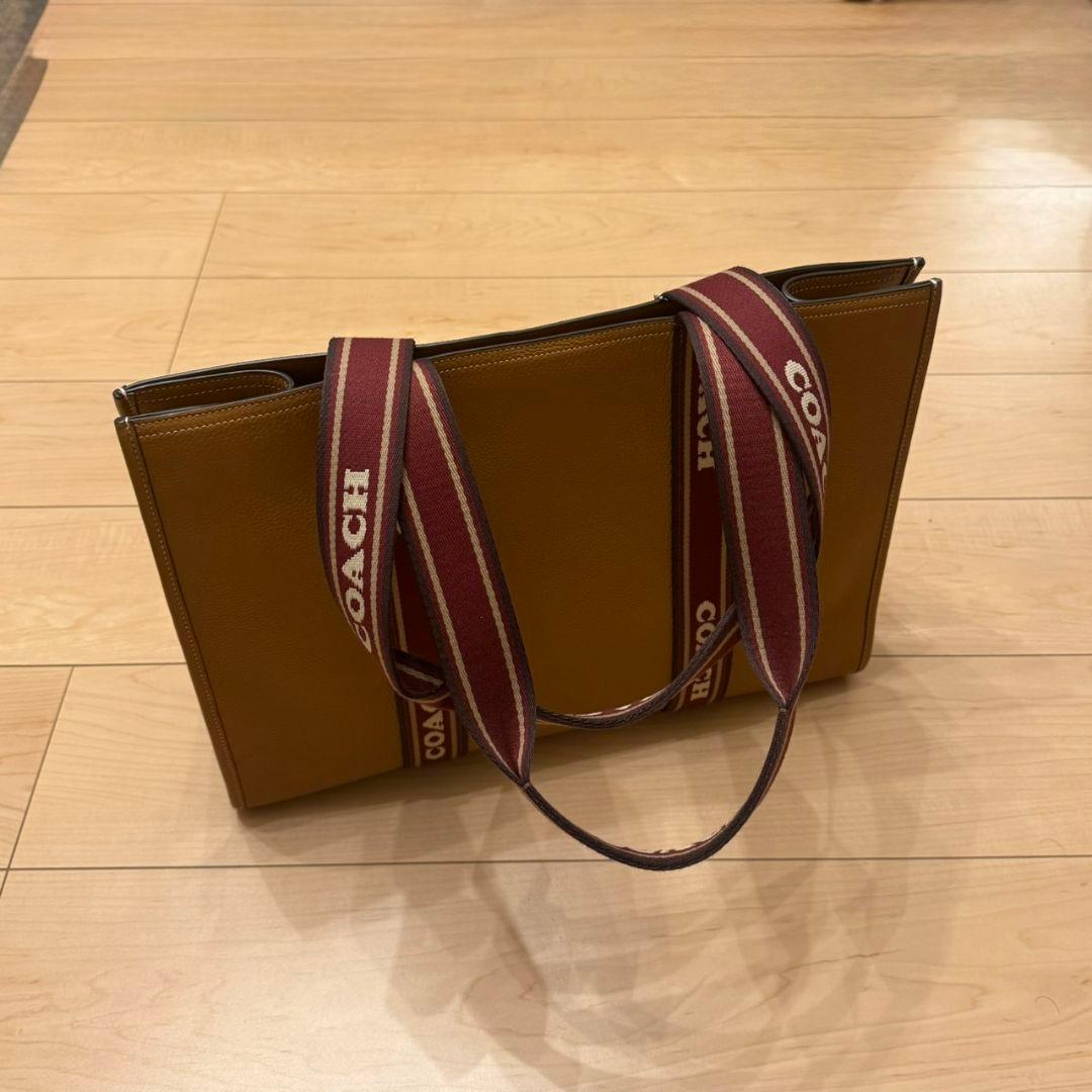 COACH　トートバッグ　ブラウン
