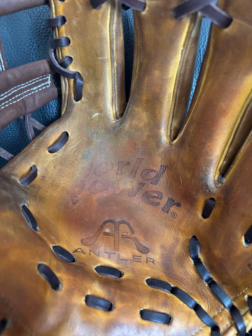 u*8様 アントラー硬式内野手用グラブ