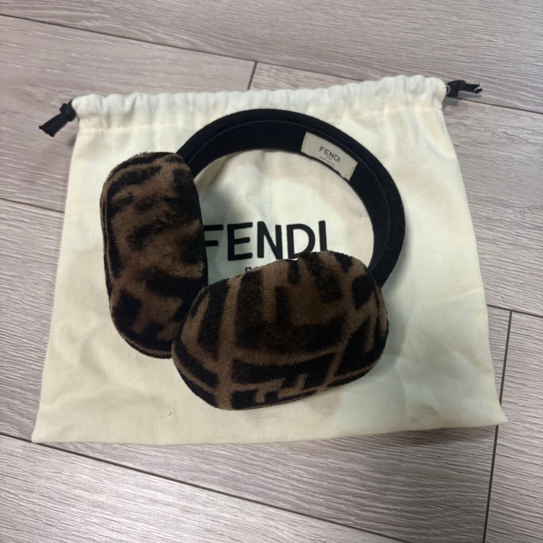 新品未使用　FENDI 耳あて・イヤーマフ ブラウン/ブラック
