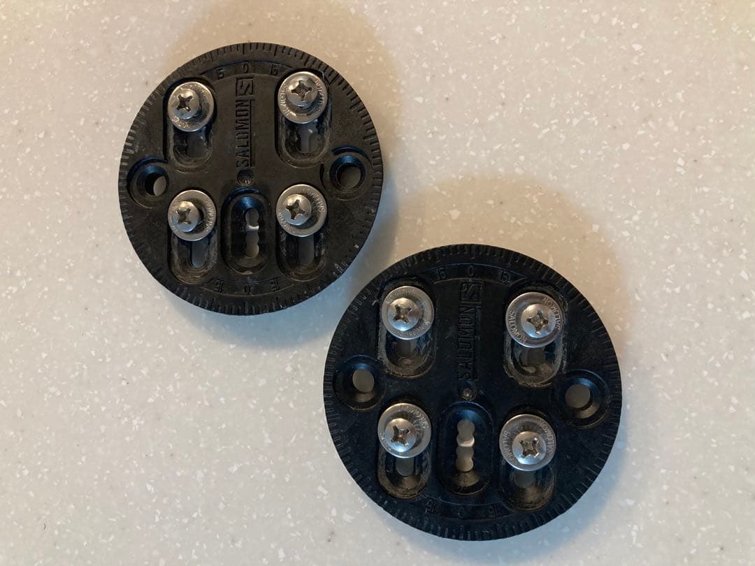 SALOMON RHYTHM スノーボードビンディング ピンク　Sサイズ