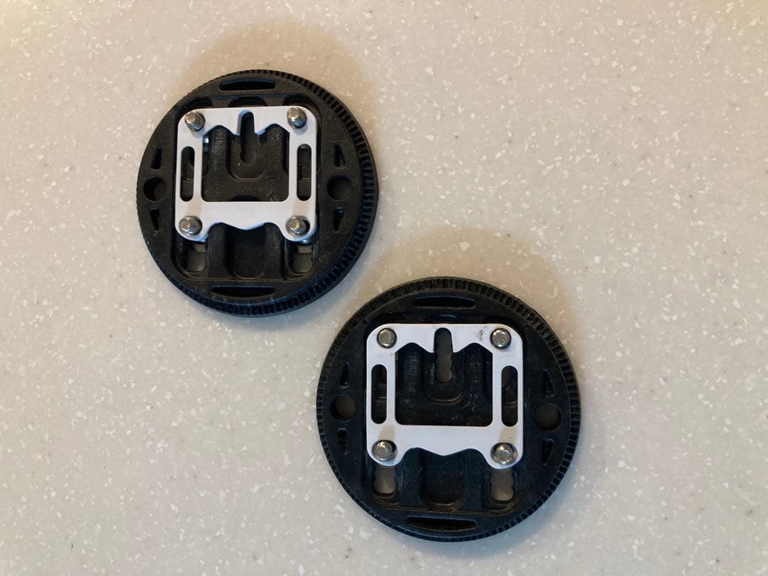 SALOMON RHYTHM スノーボードビンディング ピンク　Sサイズ