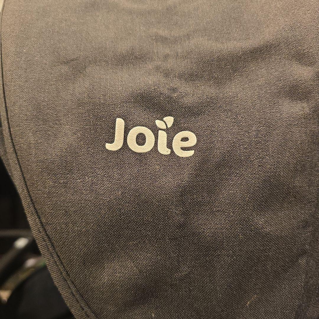 Joie（ジョイー）の2人乗りベビーカー