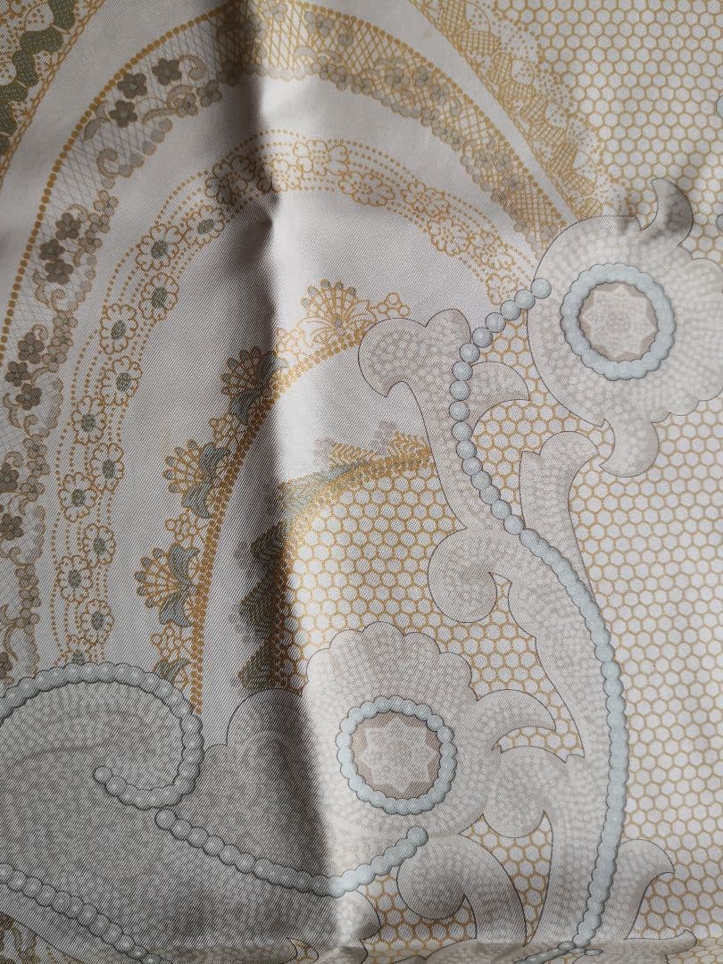 エルメス　HERMES　スカーフ　カレ90　妖精の指