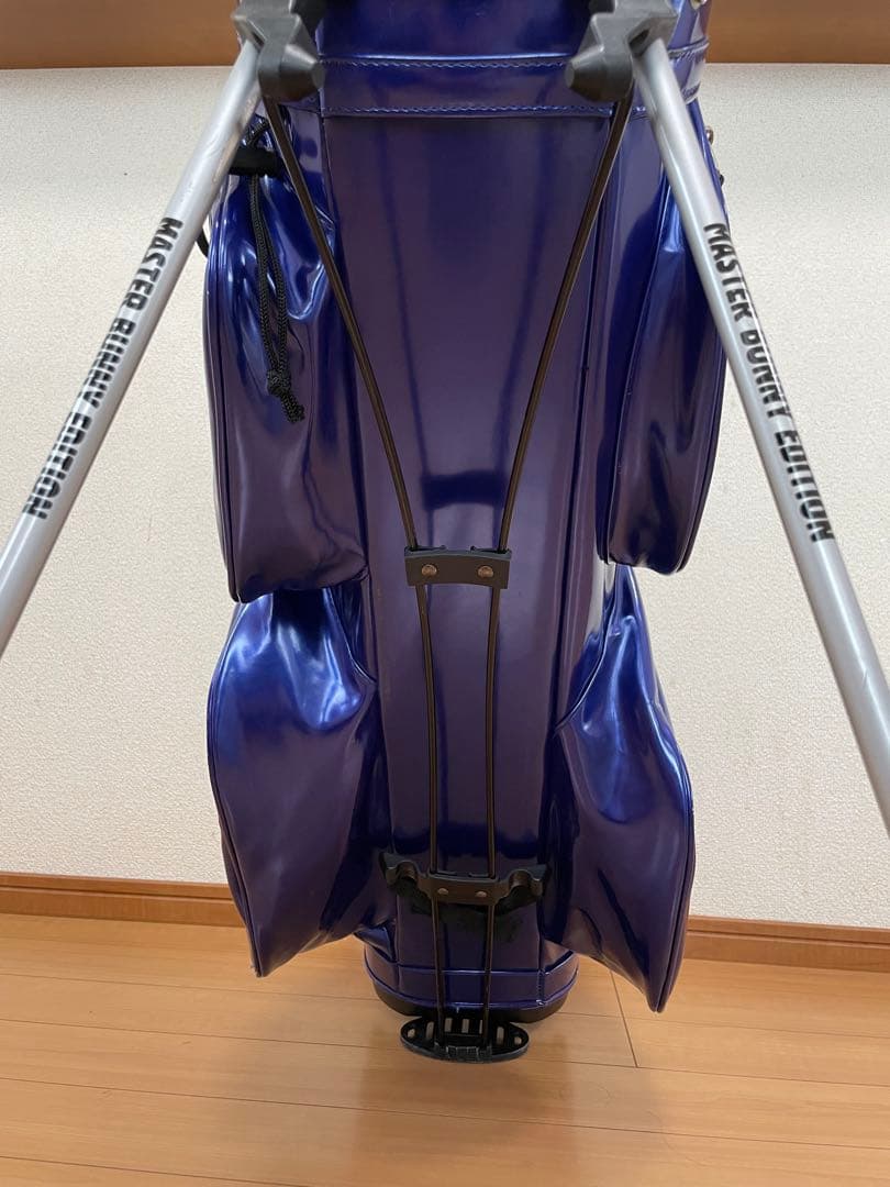 マスターバニーエディション キャディーバッグ エナメル ブルー