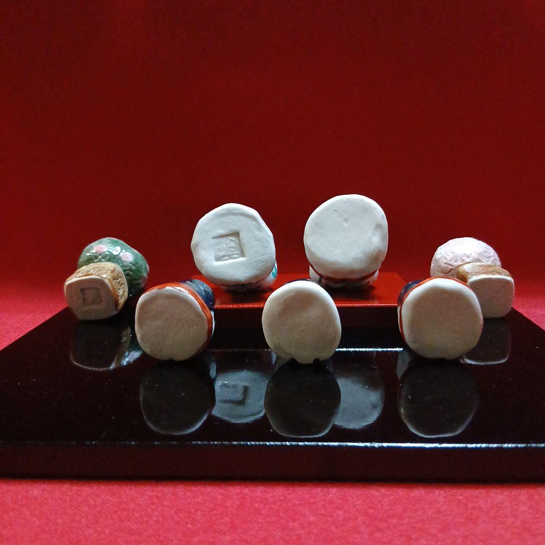 ひな人形(陶器　男雛/女雛/三人官女/左近の桜/　右近の橘/大小台座)