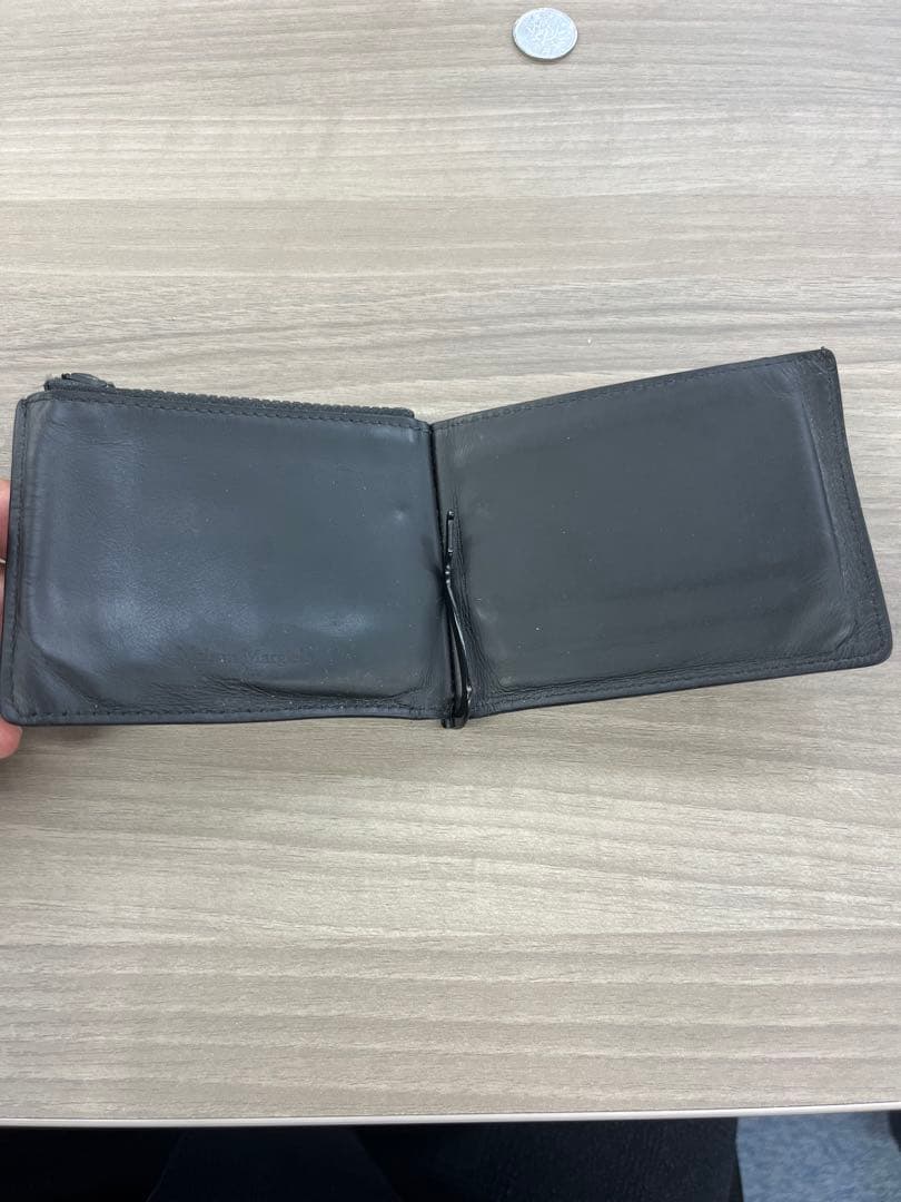 黒いレザー マネークリップ ジッパー付き