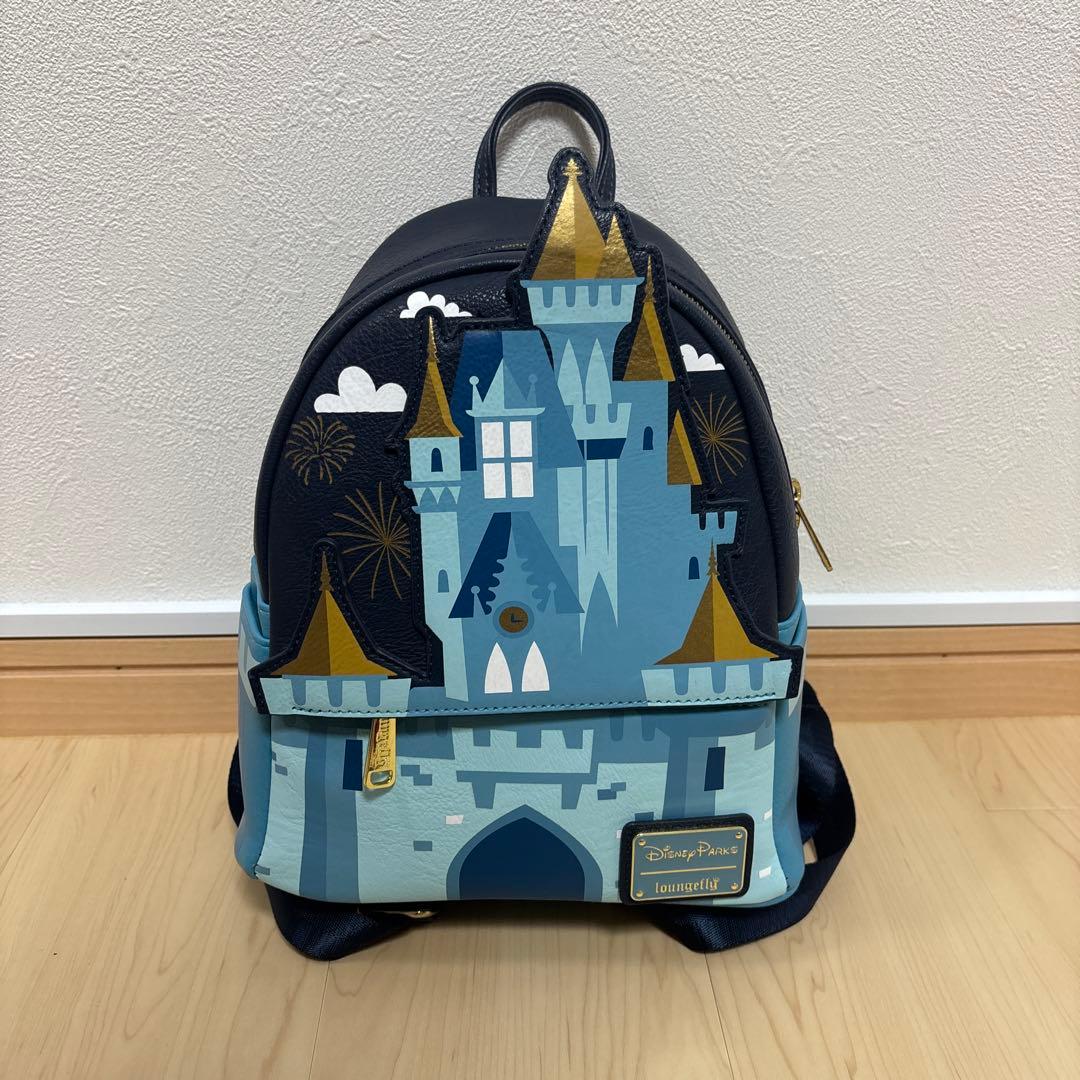 激レア　ディズニー　シンデレラ　城　ラウンジフライ　リュック　ミニバックパック