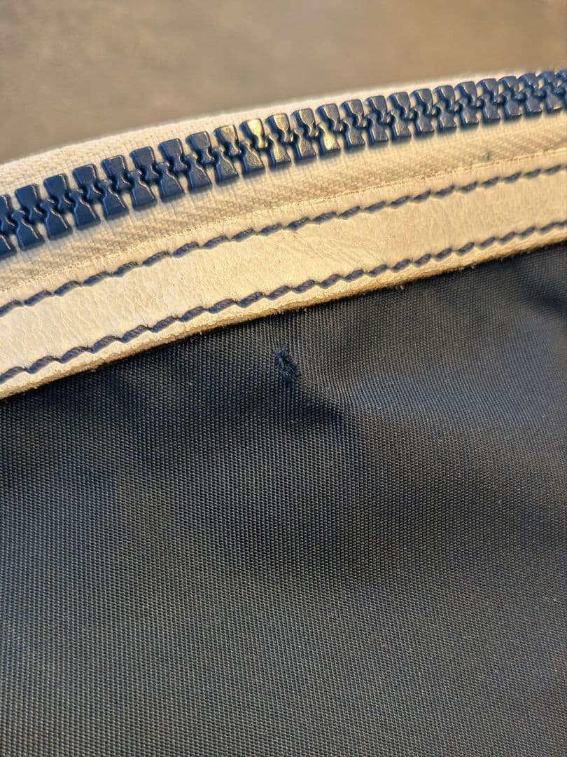 GUCCI ボディバッグ ネイビー