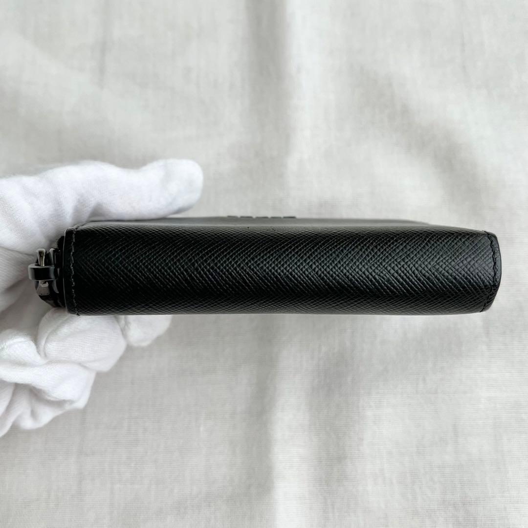 PRADA プラダ　ケース　財布　黒 ブラック