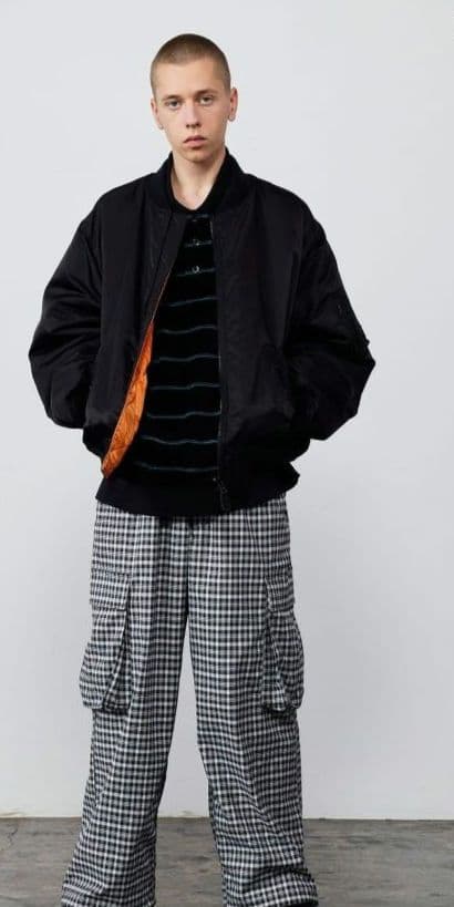 BEAMS　MA-1 ブラック　S