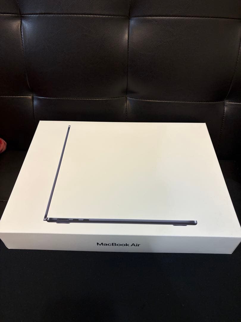 Apple MacBook Air M2 13.3ミッドナイト 256G